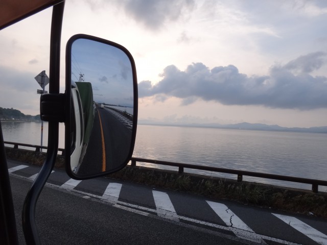 国道９号線　島根県松江市宍道町　宍道湖　夕景　コメショウ