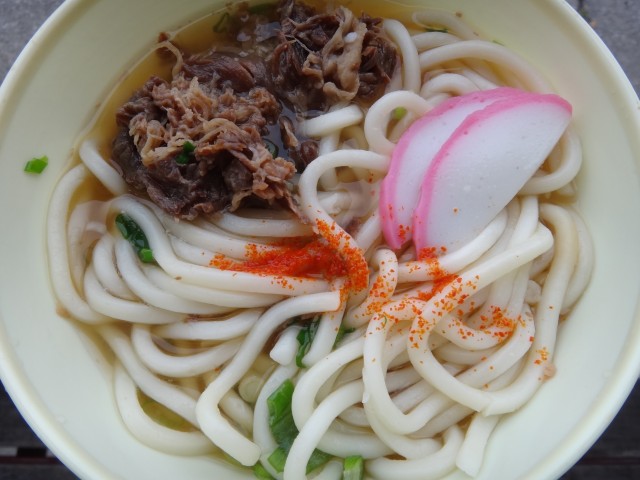 富士電機めん類自販機　肉うどん　島根県益田市安富町花ヶ瀬　自販機コーナーオアシス　コメショウ