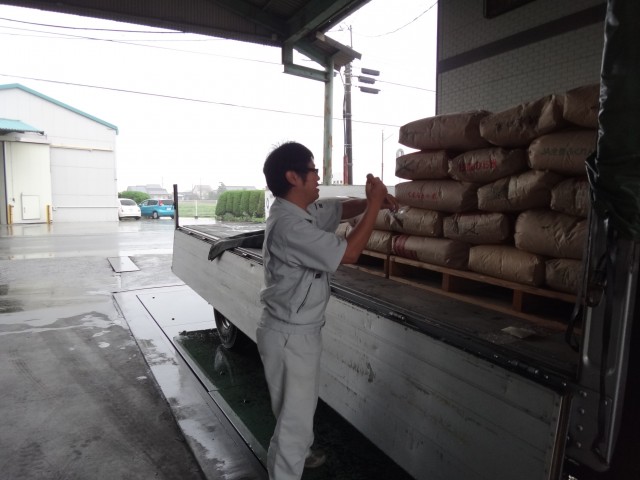 コメショウ　熊本県八代市　砕米　納品
