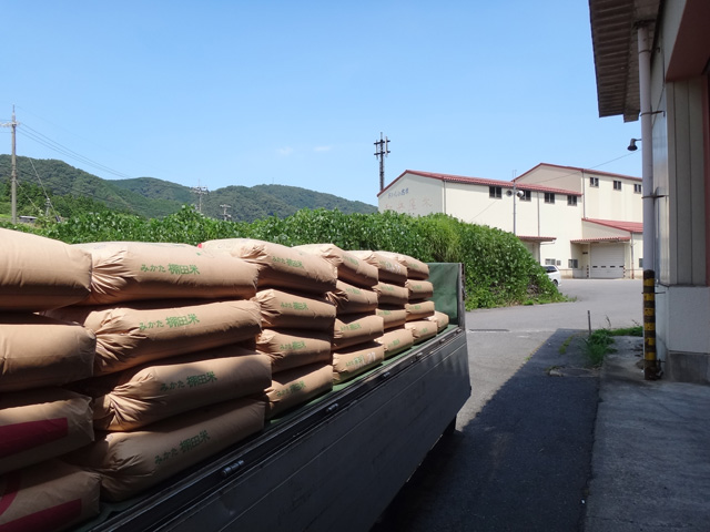 ＪＡたじま　温泉倉庫　兵庫県但馬　美方郡新温泉町　但馬　棚田米　積み込み　株式会社日食