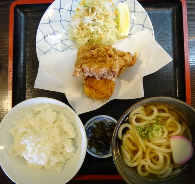 株式会社日食　今日のお昼ごはん　熊本県熊本市西区松尾町　本家　権太樓　日替定食　唐揚げ　５５０円