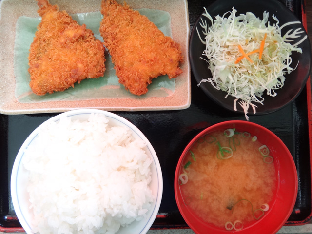 今日のお昼ごはん　株式会社日食　九州自動車道　吉志パーキングエリア(上り線)　福岡県北九州市　アジフライ定食　５４０円