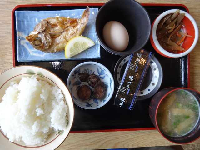 株式会社日食　朝定食　温泉津ふれあい館　国道９号線　島根県大田市温泉津町温泉津小浜