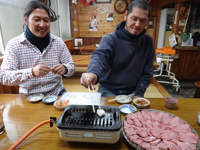 株式会社日食　大分県中津市本耶馬渓町跡田　次郎長　川部精肉店　生産農場ライスセンター　稲作屋　井上家　井上幸宏さん　井上国宏さん