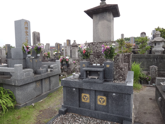 株式会社日食　長寿山 龍泉禅寺　長崎県南島原市西有家町須川　お墓参り