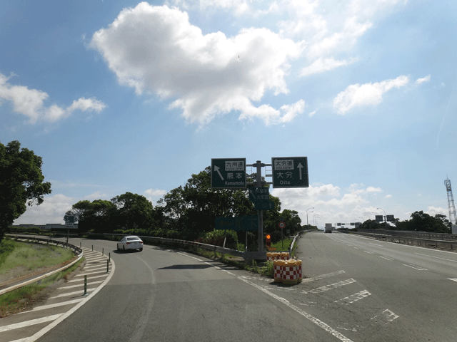 株式会社日食　九州道　鳥栖ジャンクション　佐賀県鳥栖市