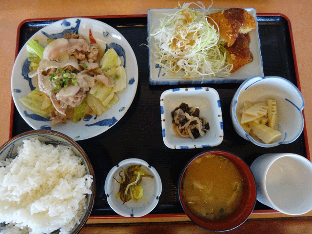 株式会社日食　今日のお昼ごはん　黒田屋　基山店　佐賀県三養基郡基山町　日替わり定食　６３０円