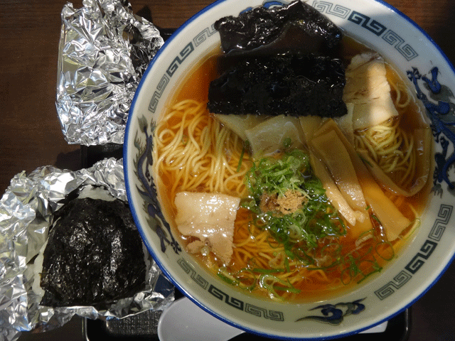 株式会社日食　今日のお昼ごはん　播磨王しょうゆラーメン　650円　山陽道　三木サービスエリア　下り線　兵庫県三木市