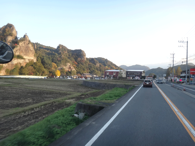 株式会社日食　国道２１２号線　大分県中津市本耶馬渓町　国道５００号線　青の洞門