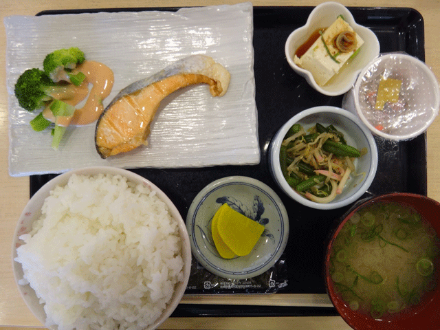 株式会社日食　道の駅ゆうひパーク浜田　島根県浜田市　麺処ゆうひ　朝定食　５００円