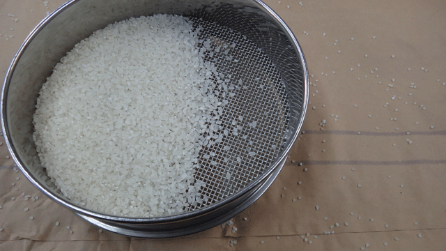 株式会社日食　試験精米　炊飯試験　試食　手ふるい　砕米