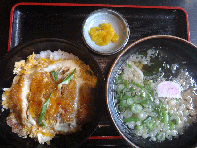 株式会社日食　今日のお昼ごはん　手づくりうどん　地車（だんじり） 福岡県大野城市乙金東２－１８－１０　カツ丼