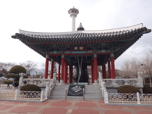 株式会社日食　食材料理研究会　韓国　釜山　龍頭山公園