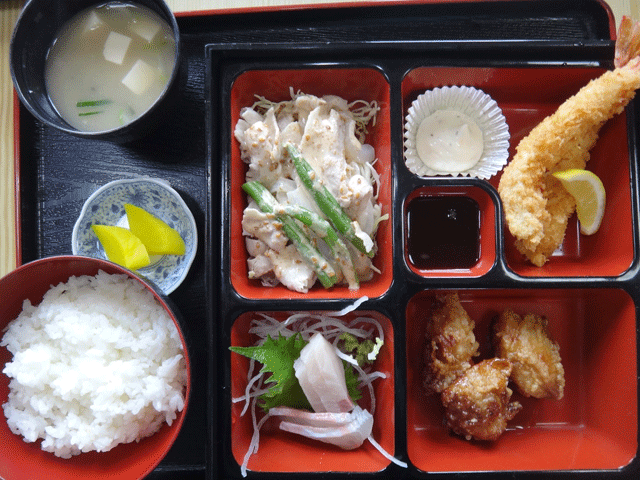 株式会社日食　今日のお昼ごはん　和風れすとらん　ベニス　長崎県南島原市西有家町須川　彩御膳　７３５円