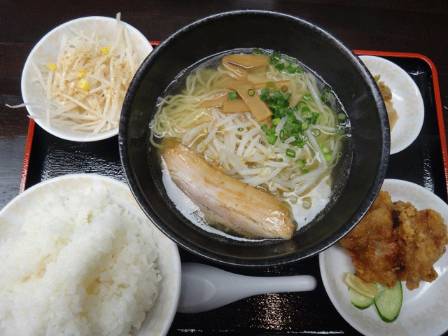 株式会社日食　今日のお昼ごはん　中華食堂　大家 （タージャ）　島根県松江市東出雲町　ラーメンセット塩　７００円