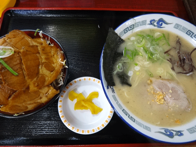 株式会社日食　今日のお昼ごはん　日替わり　チャーシュー丼セット　６５０円　まるきよ亭ラーメン　熊本県熊本市西区松尾町上松尾