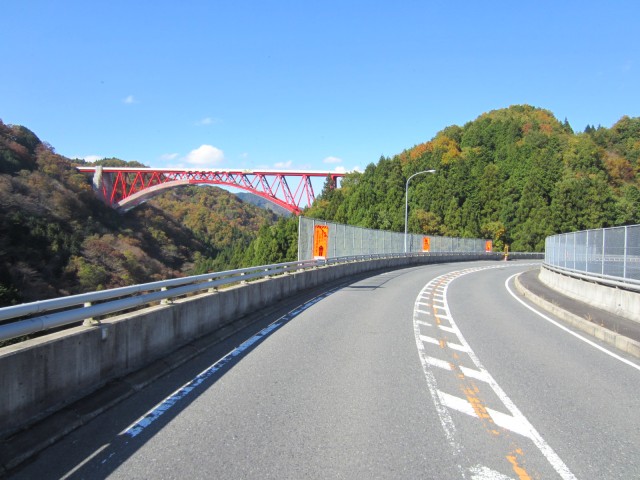 国道３１４号線　島根県仁多郡奥出雲町　奥出雲おろちループ　コメショウ