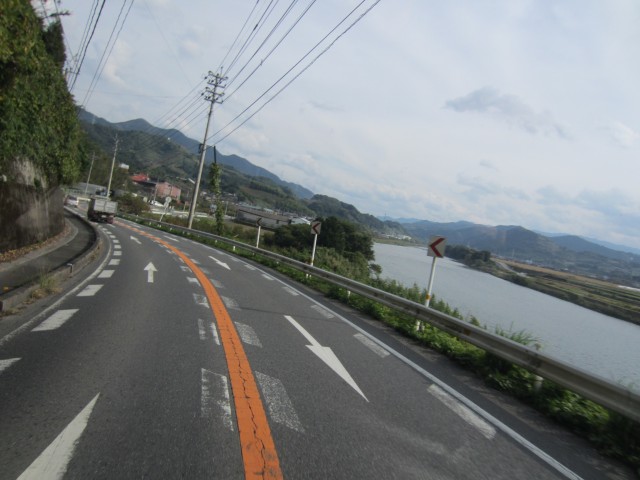 コメショウ　国道３８６号線　福岡県朝倉市杷木　筑後川