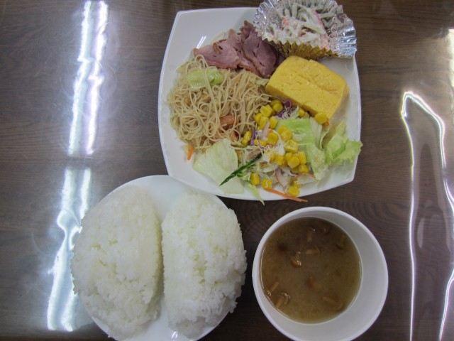 コメショウ　今日のお昼ごはん