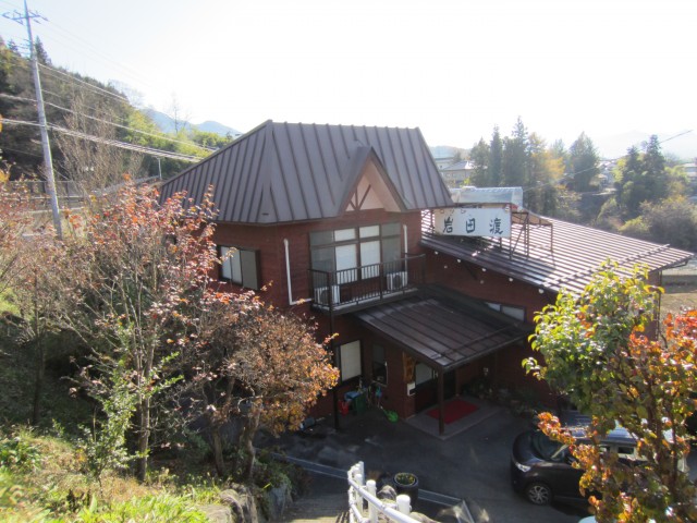 群馬県川場村　ロッジ岩田渡　コメショウ