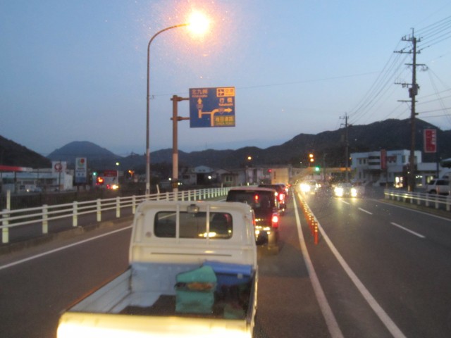 コメショウ　国道２０１号線　福岡県田川郡香春町