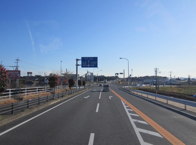 コメショウ　　国道１０号線　県道１６号線　大分県本耶馬渓町