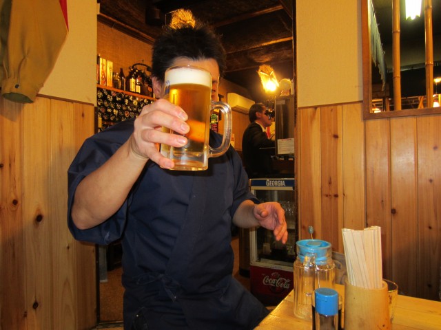 焼きとり　味市場　大将　店主　白水さん　コメショウ　新年会