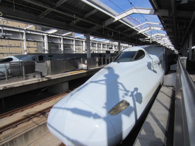 九州新幹線　Ｎ７００系　みずほ　鹿児島中央駅　コメショウ