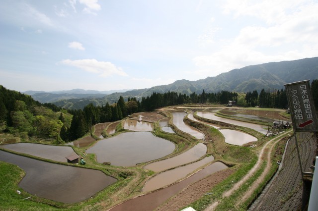 日本の棚田百選　うへ山の棚田　貫田の棚田　兵庫県美方郡香美町小代区貫田　コメショウ