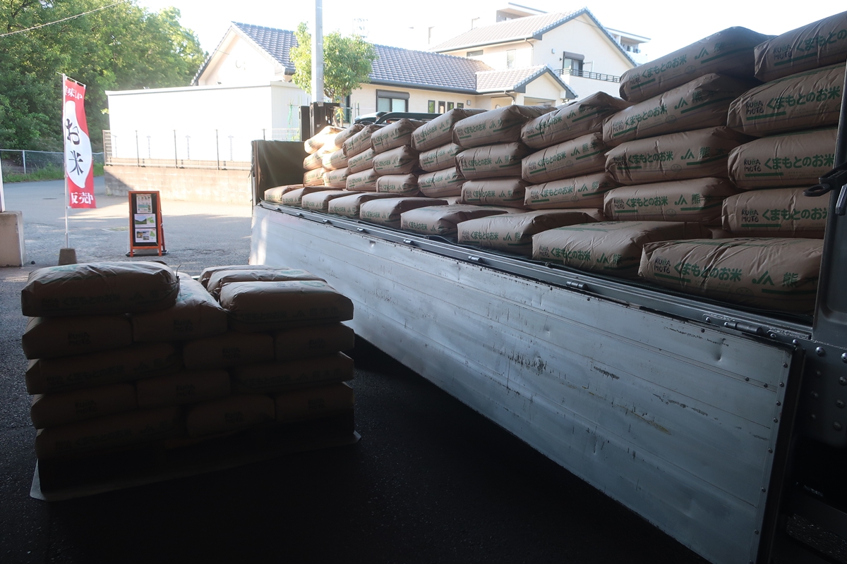 株式会社日食 福岡県糟屋郡須恵町大字植木831番地 食味にこだわり過ぎる変態米屋 熊本県熊本市東区画図町 令和4年産 特別栽培米 ヒノヒカリ 2等 JA熊本市 画図支店 低温倉庫 湧水米