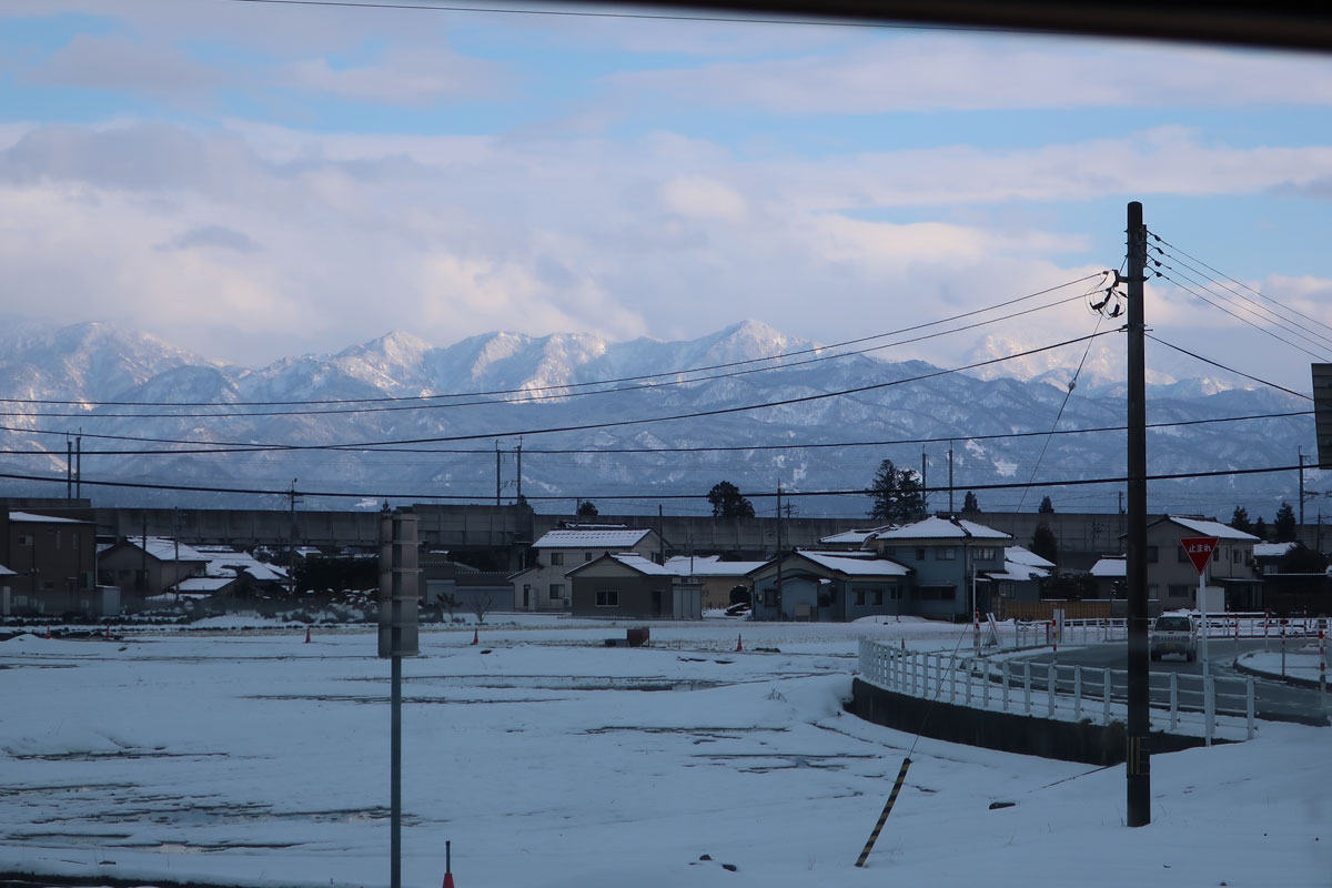 株式会社日食 富山県 北アルプス 立山連峰