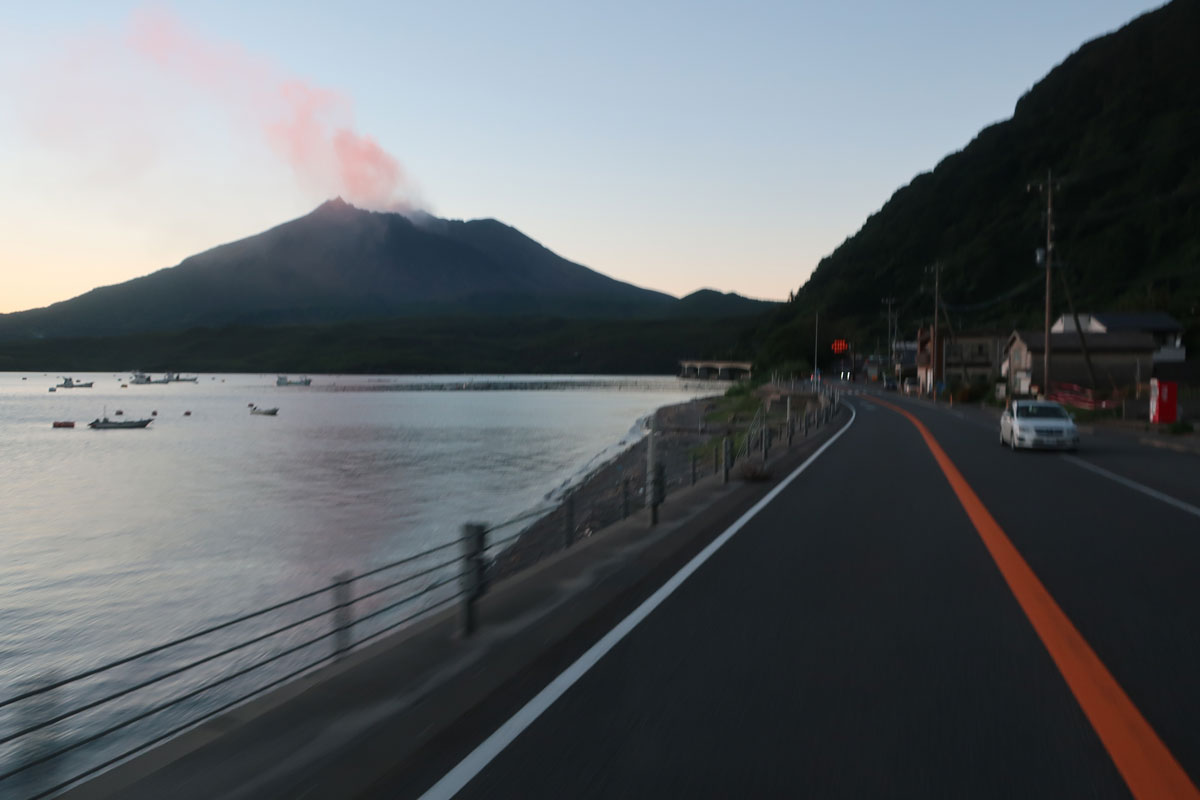 株式会社日食 国道220号線 鹿児島県垂水市 鹿児島湾 桜島