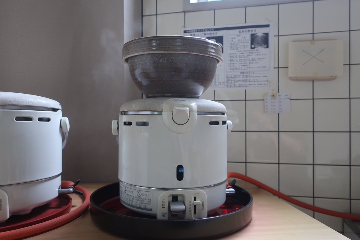 株式会社日食 福岡県糟屋郡須恵町大字植木831番地 食味にこだわり過ぎる変態米屋 炊飯 試食 パロマ ガス炊飯器 5.5合炊き PR-100DF